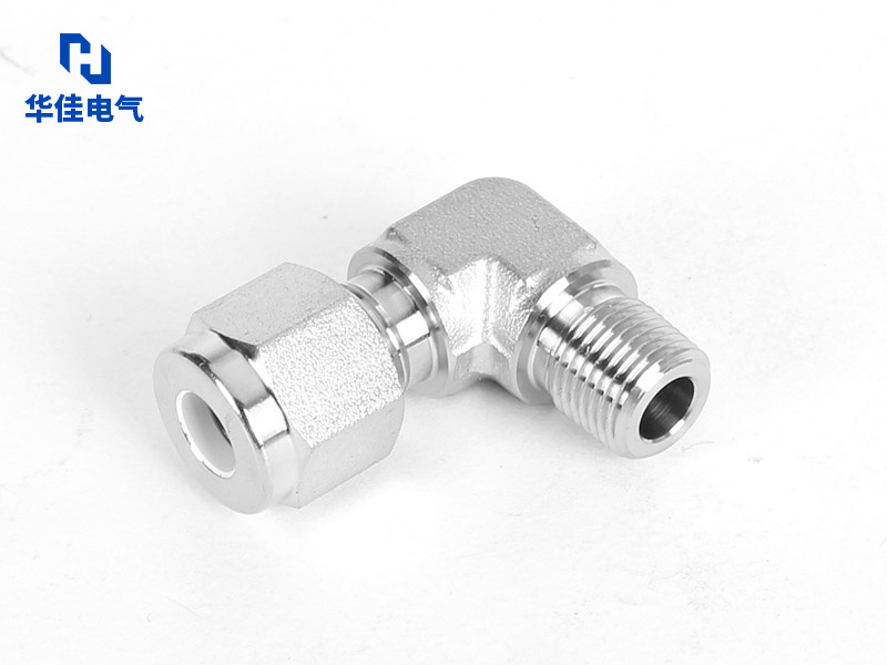 卡套弯通终端接头